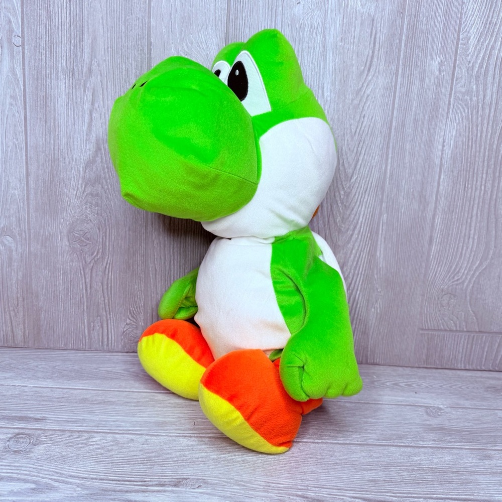 Large Nintendo Super Mario 20" YOSHI Pillow Plush Stuffed Toy with Pocket 2019